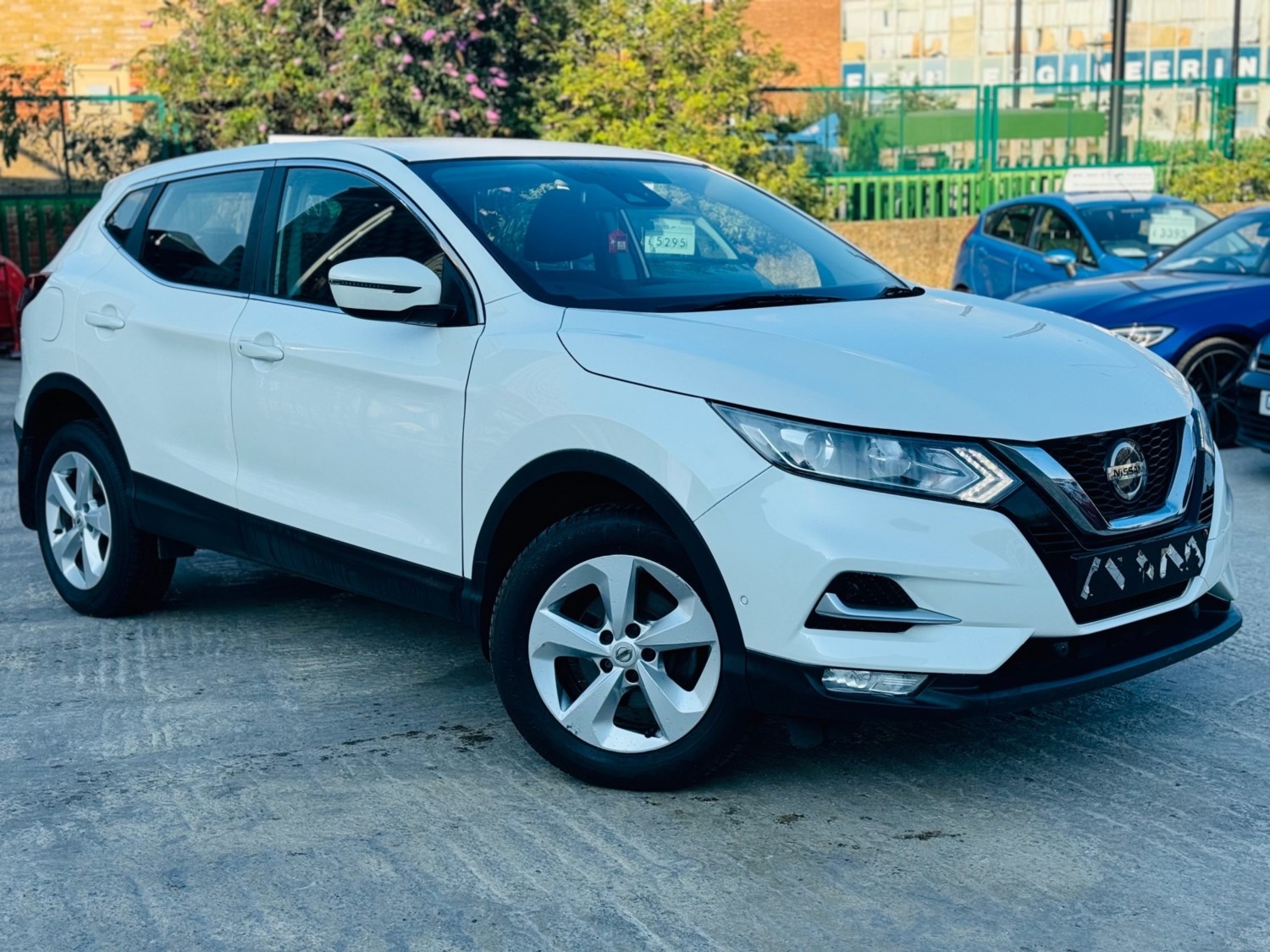 Nissan Qashqai Listing Image