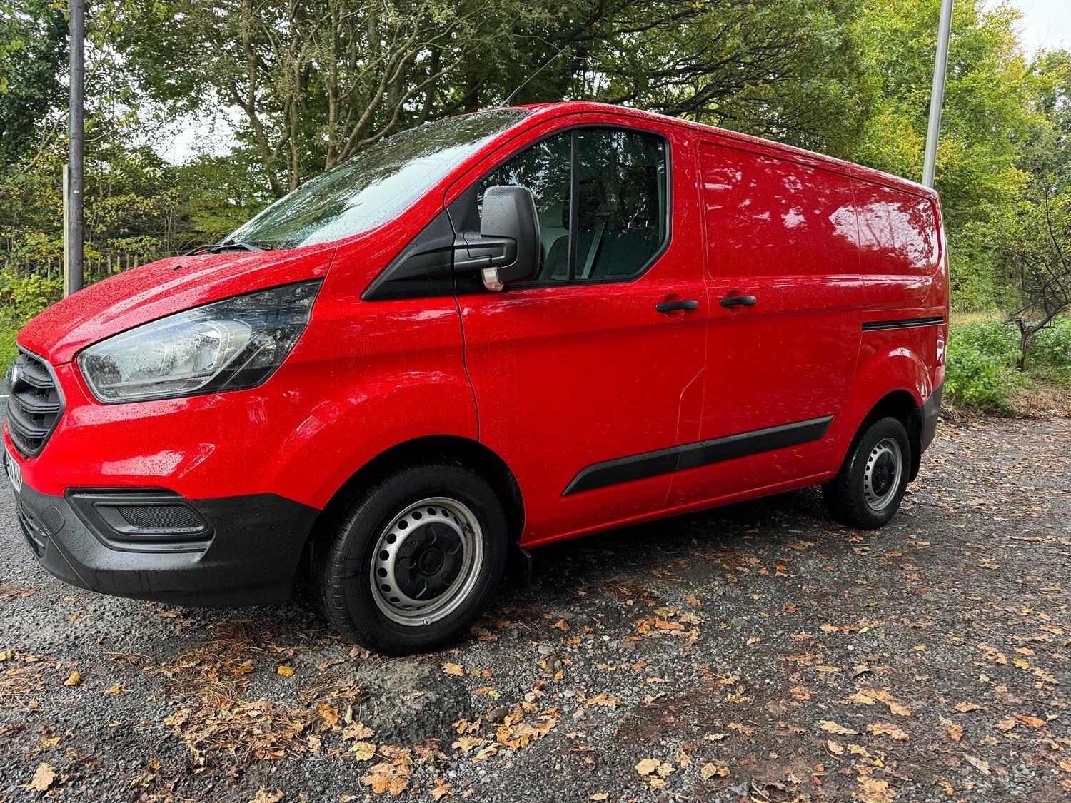 Ford Transit Custom Listing Image