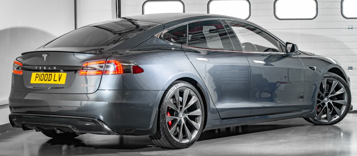 Tesla Model S Listing Image