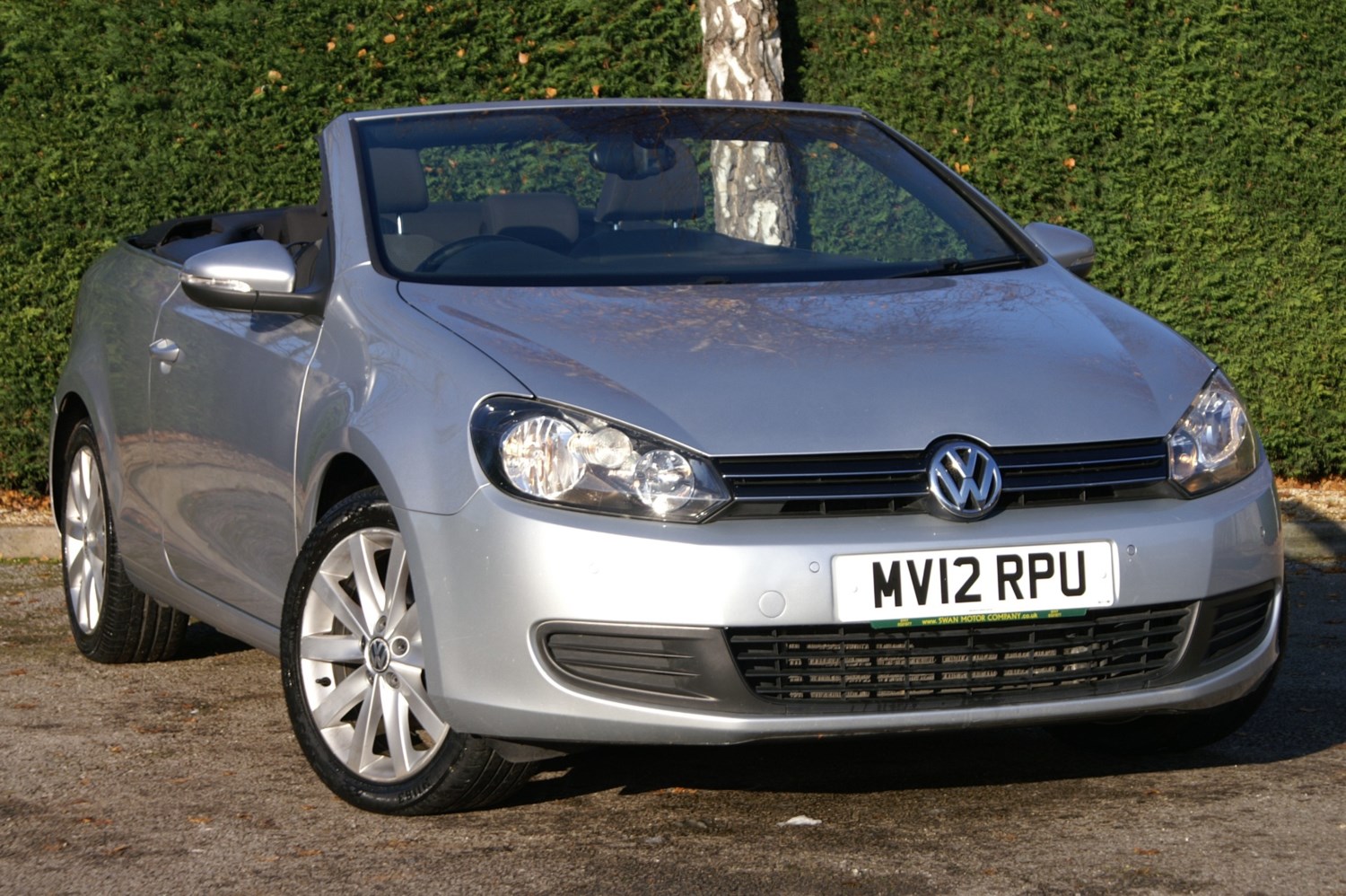 Volkswagen Golf Listing Image