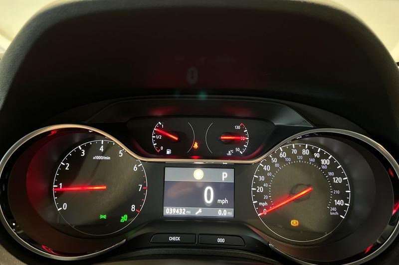 Vauxhall Grandland X Listing Image