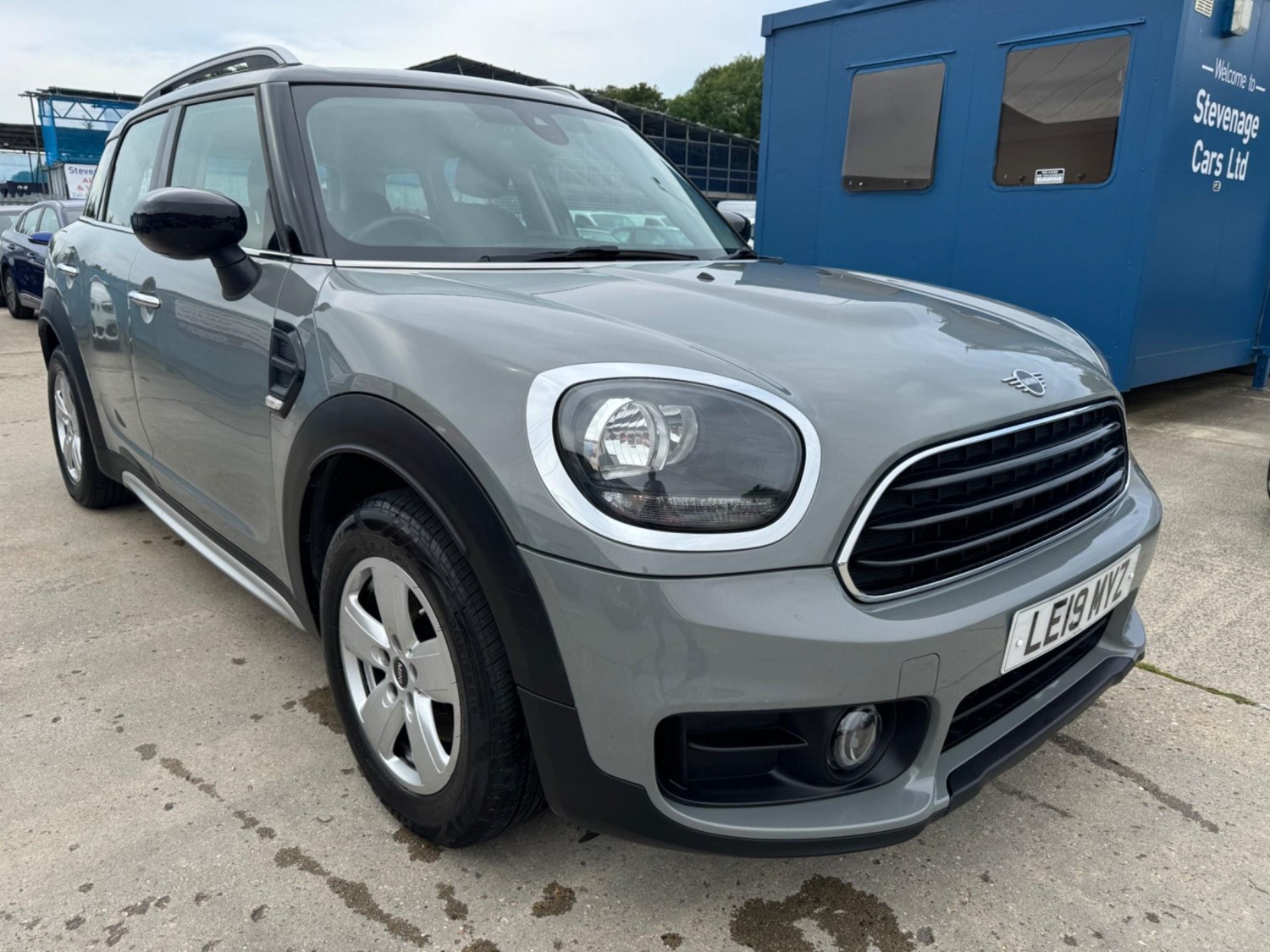 MINI Countryman Listing Image