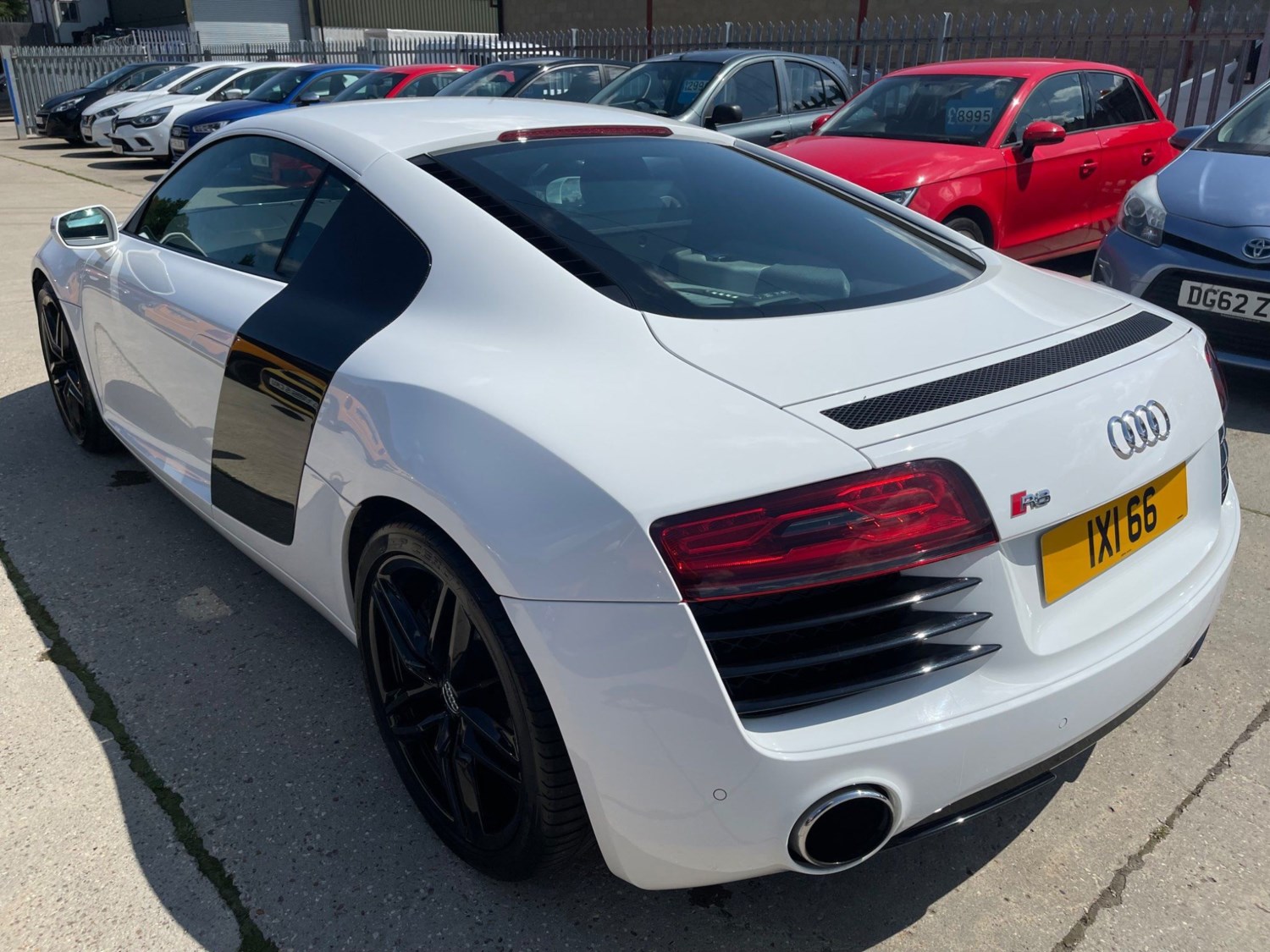 Audi R8 Listing Image