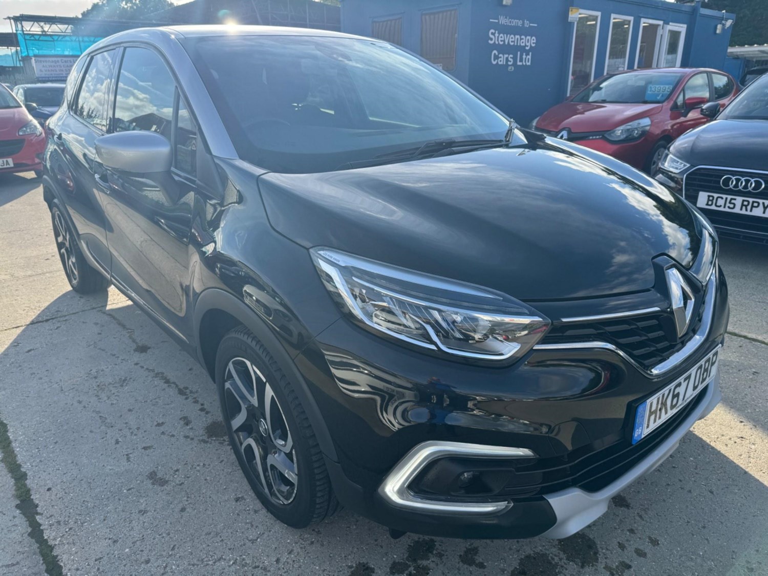 Renault Captur Listing Image