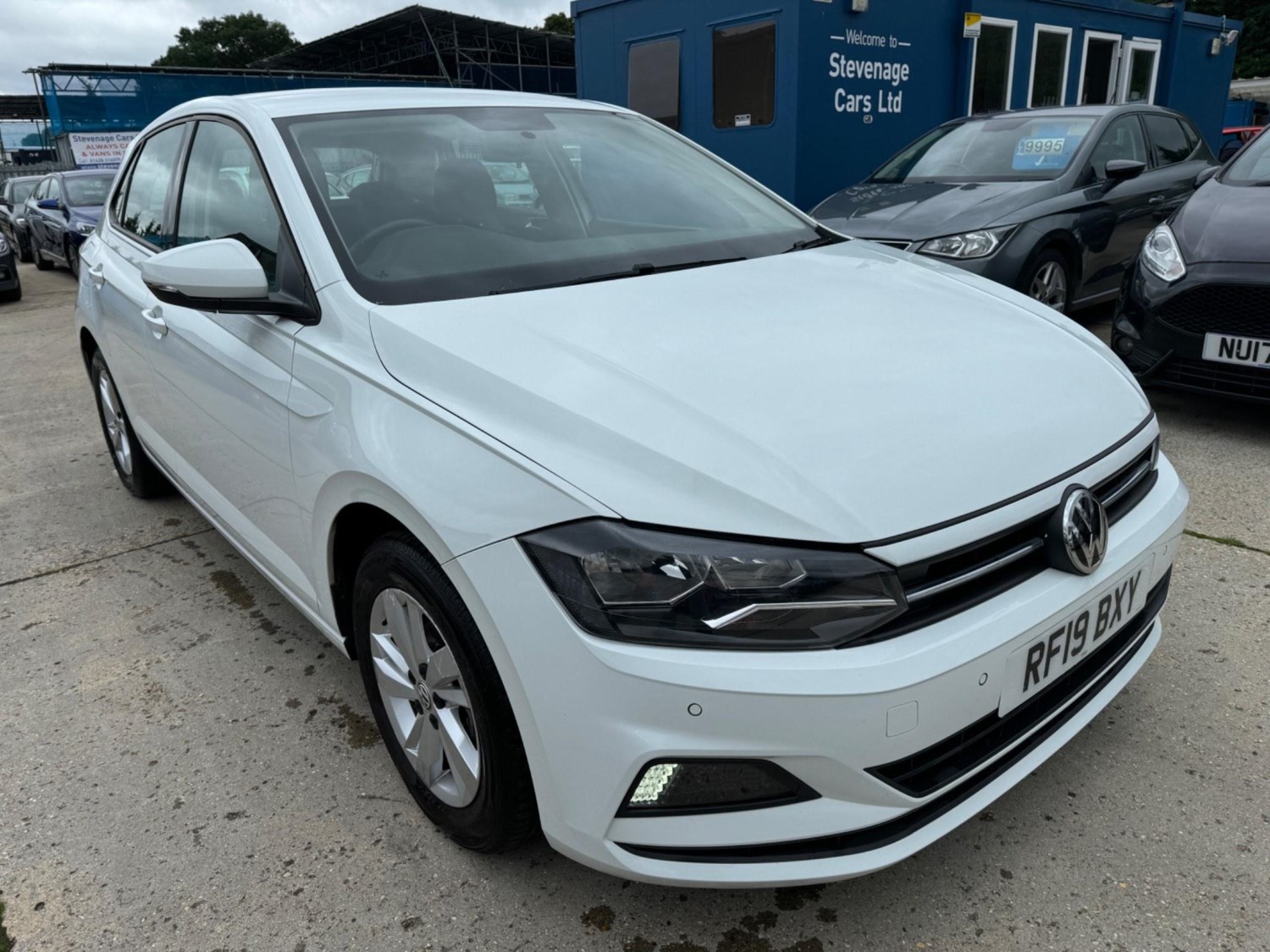 Volkswagen Polo Listing Image