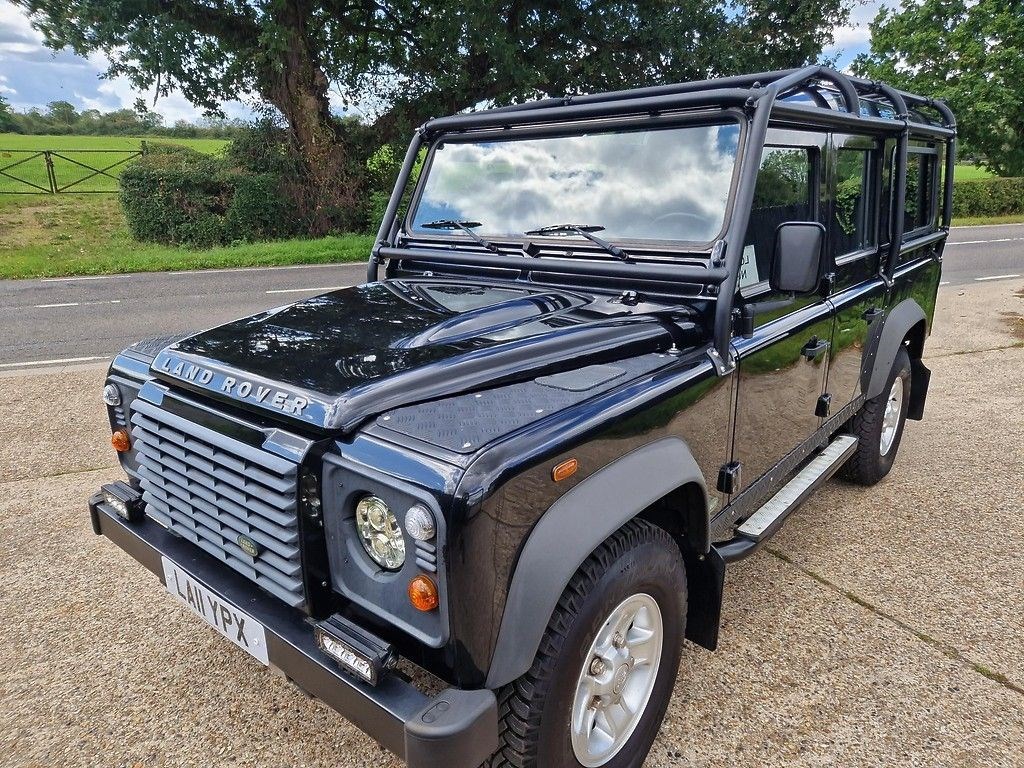 Land Rover Defender 110 Listing Image