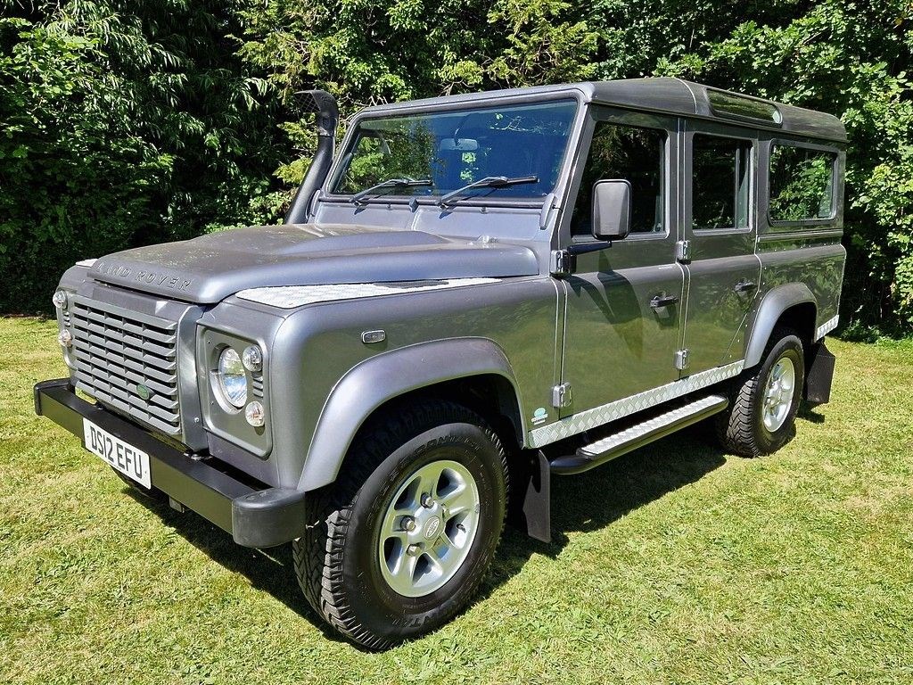 Land Rover Defender 110 Listing Image