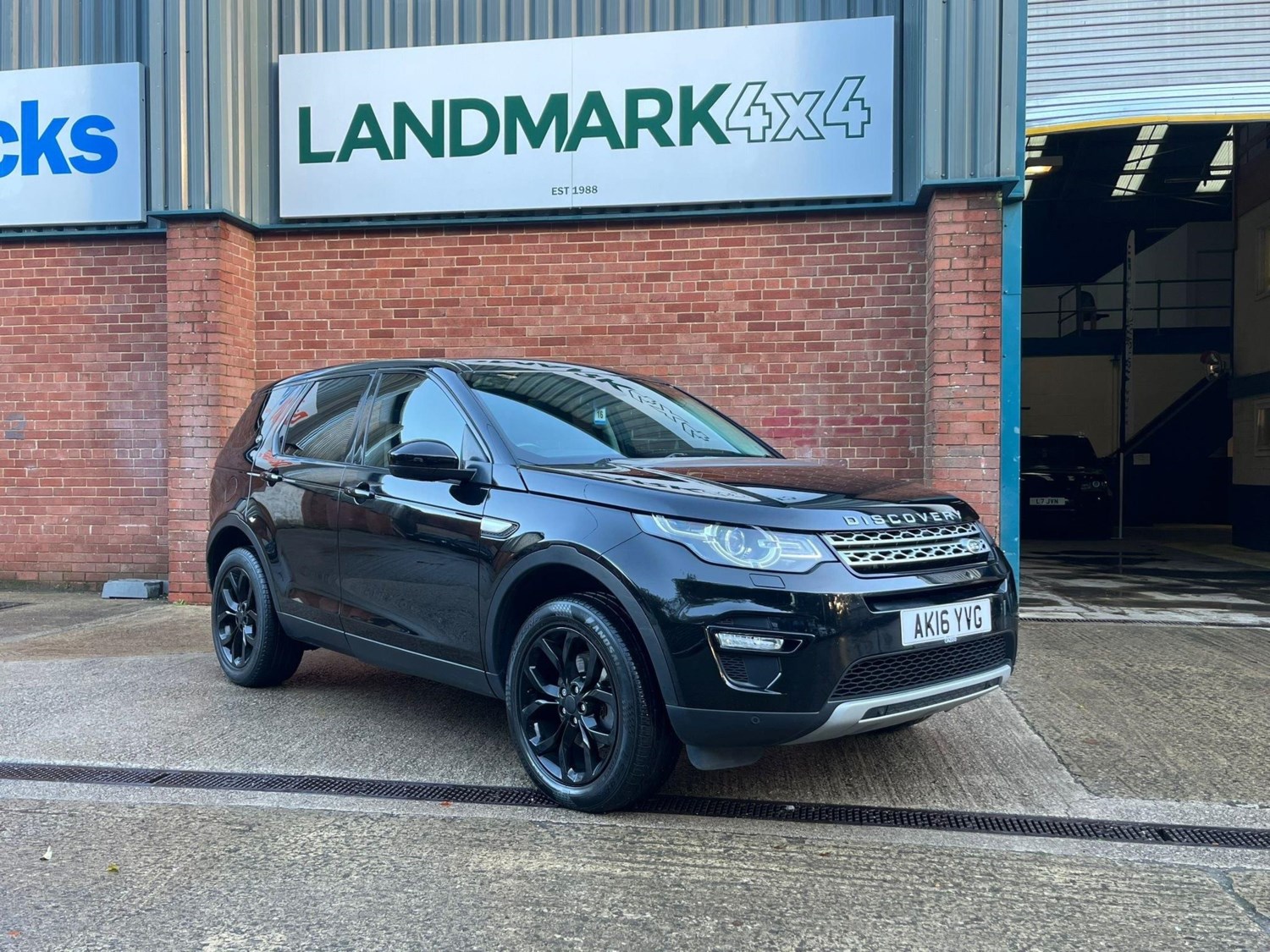 Land Rover Discovery Sport Listing Image