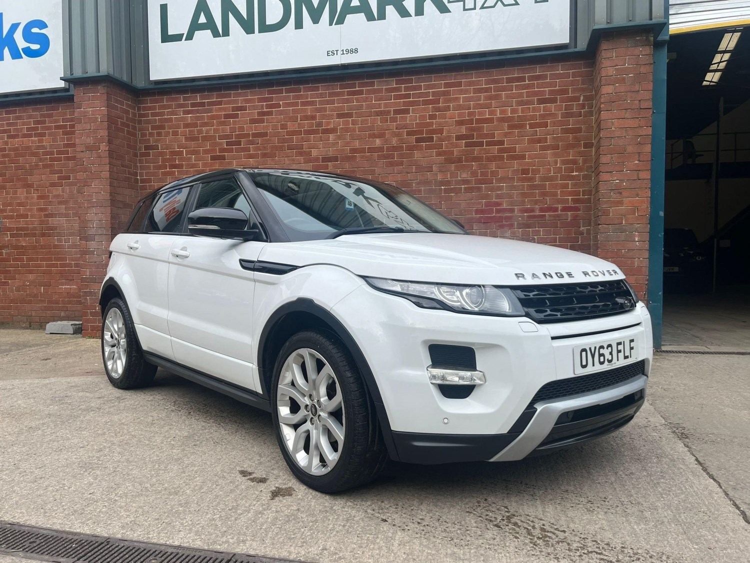 Land Rover Range Rover Evoque Listing Image