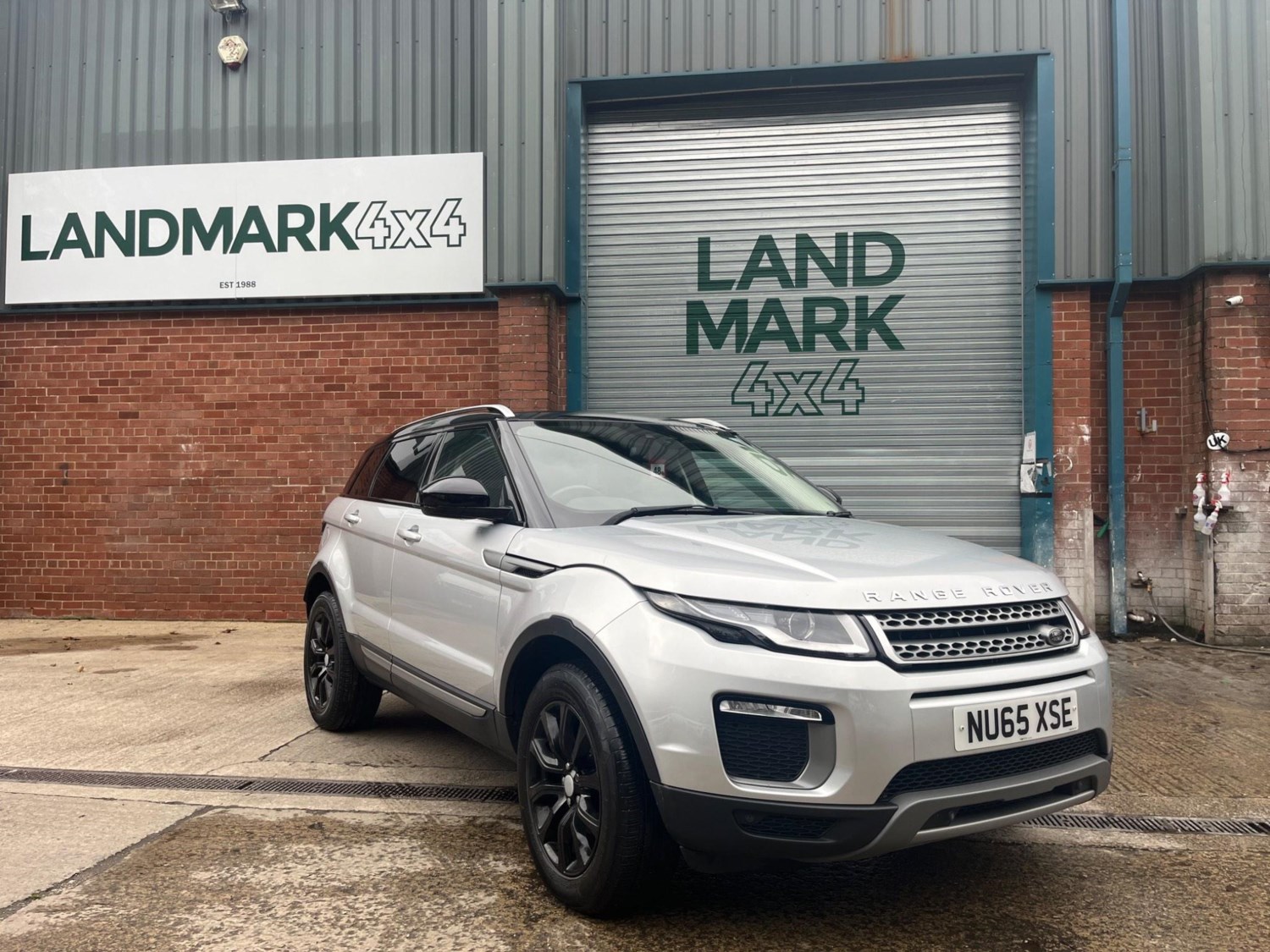 Land Rover Range Rover Evoque Listing Image