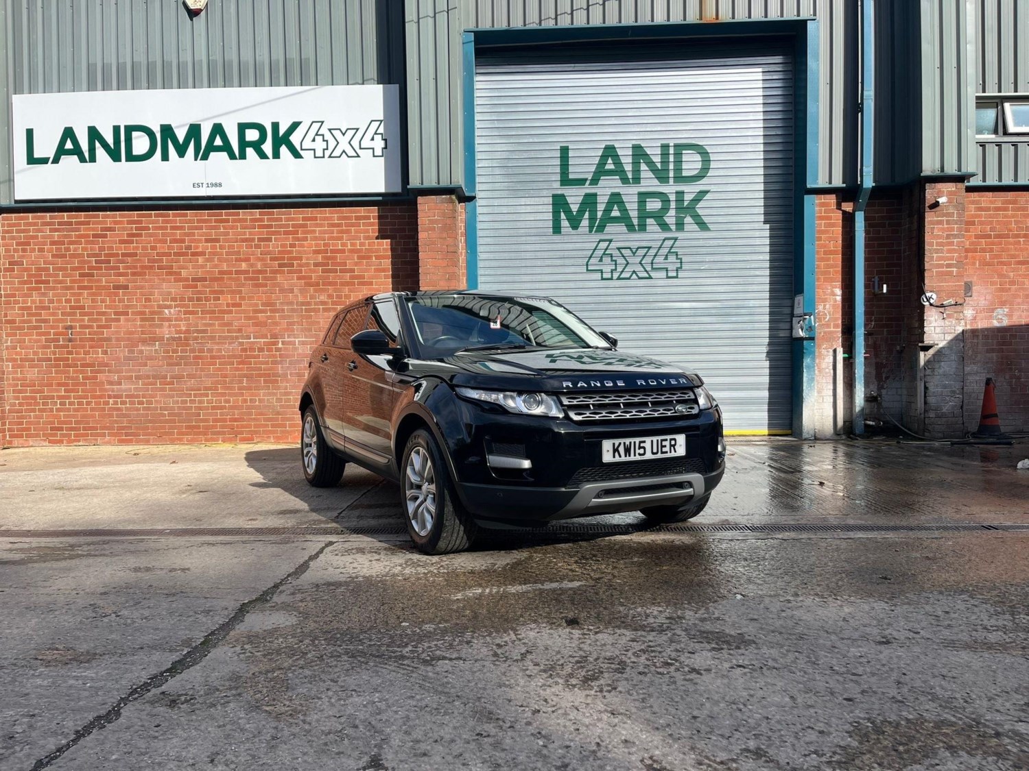 Land Rover Range Rover Evoque Listing Image