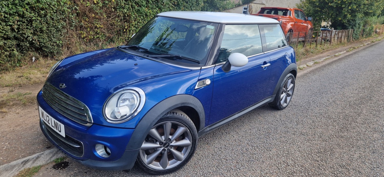 MINI Hatch Listing Image