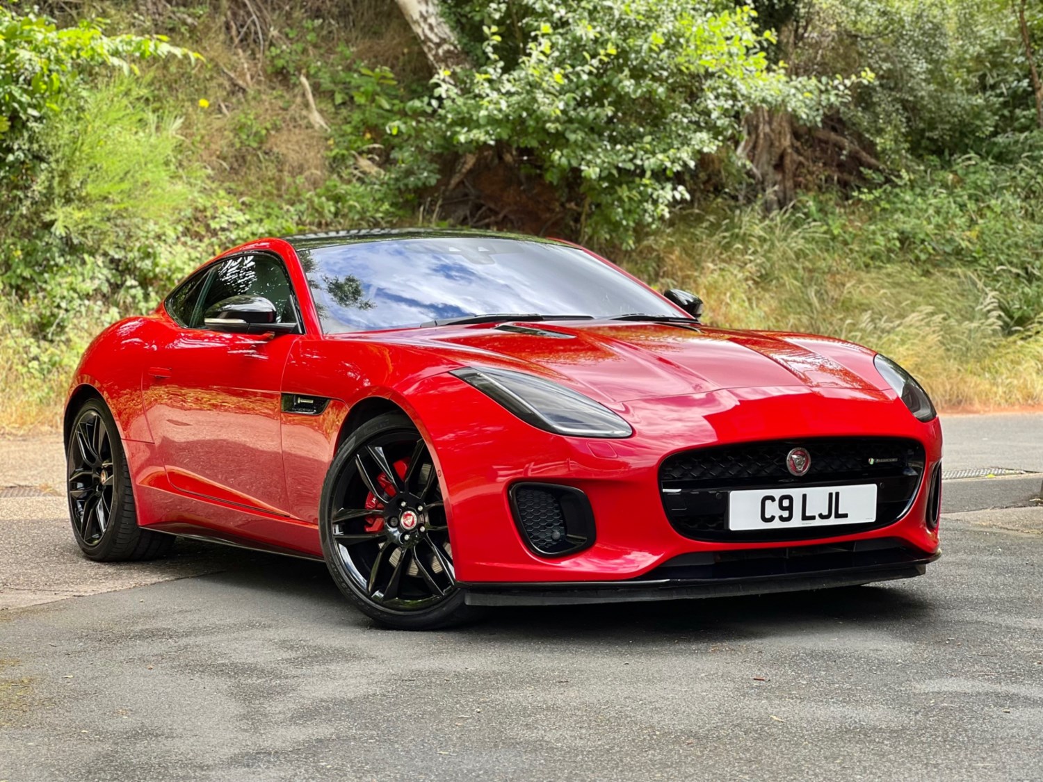 Jaguar F-Type Listing Image