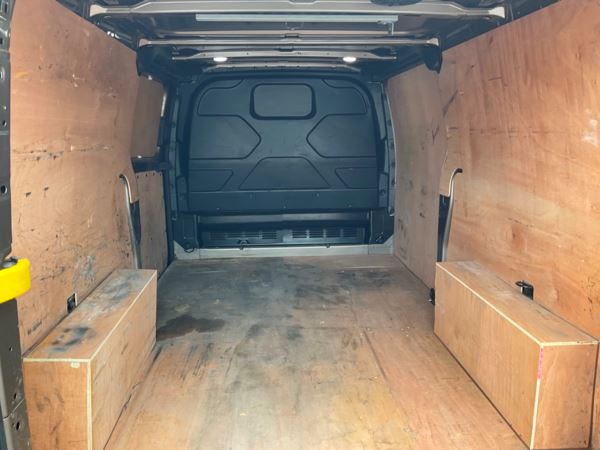 2019 (19) Ford Transit Custom 2.0 EcoBlue 130ps Low Roof Trend Van For Sale In Leicester, Leicestershire