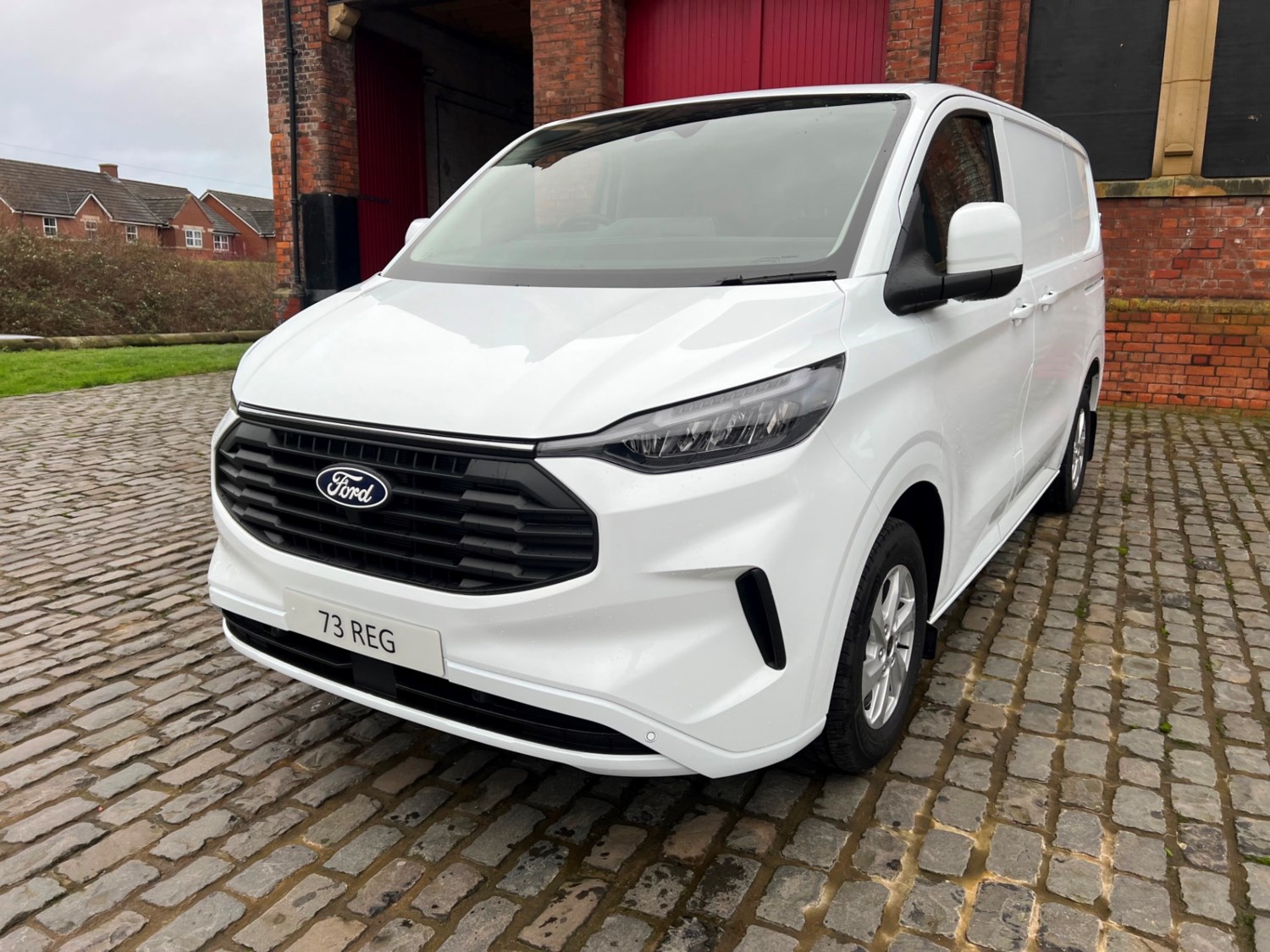 Ford Transit Custom Listing Image