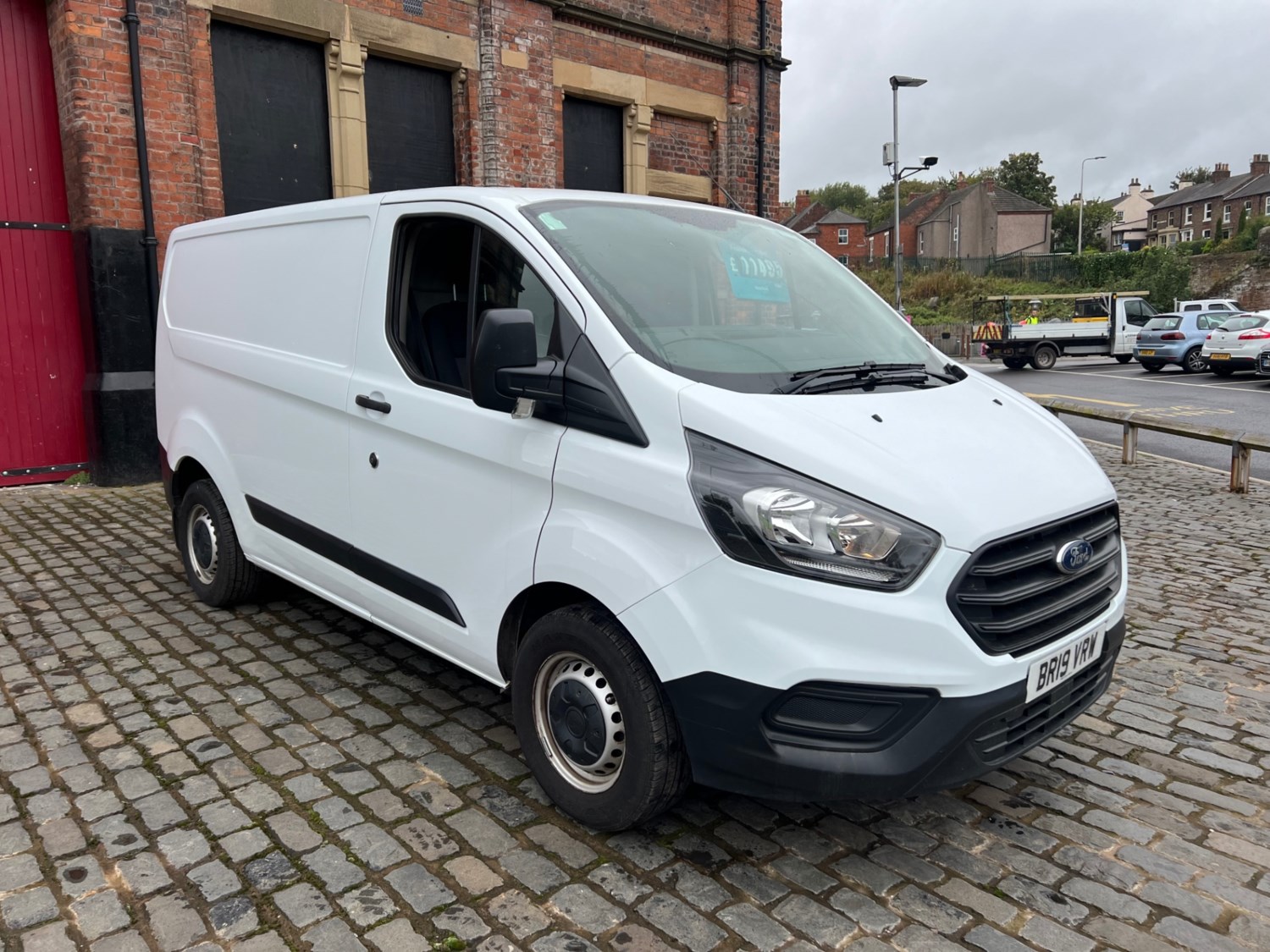 Ford Transit Custom Listing Image