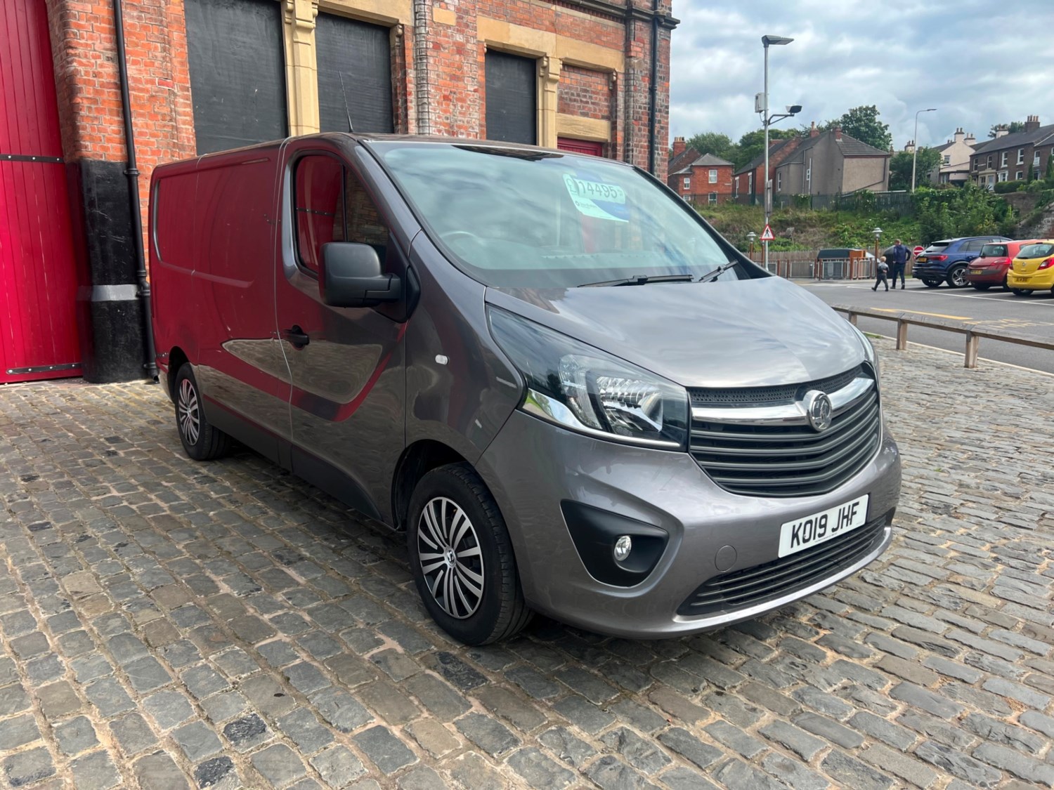 Vauxhall Vivaro Listing Image