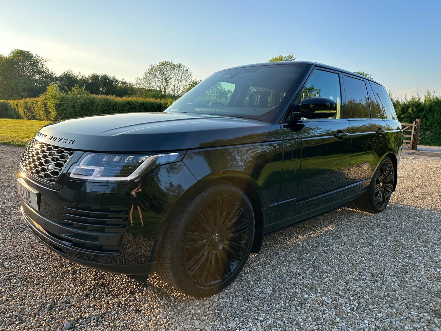 Land Rover Range Rover Listing Image