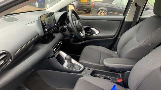 Toyota Yaris Listing Image