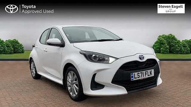 Toyota Yaris Listing Image