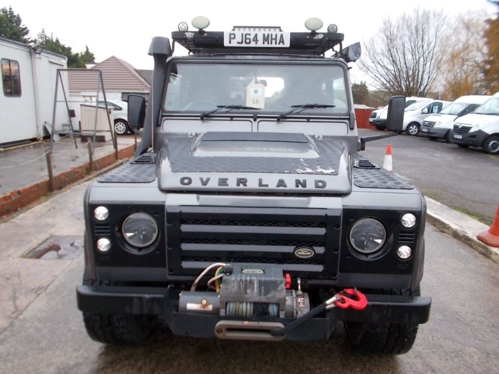 Land Rover Defender Listing Image