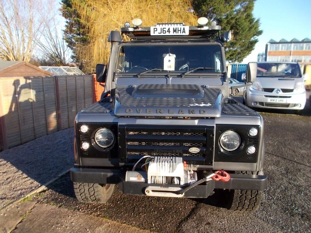 Land Rover Defender Listing Image