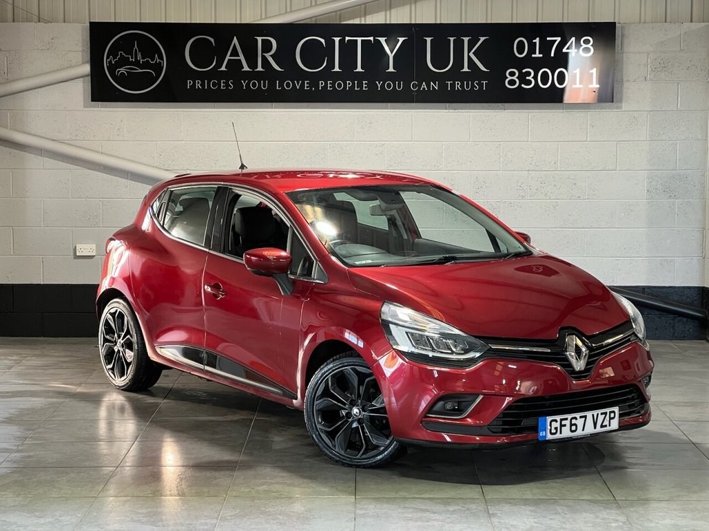 Renault Clio Listing Image