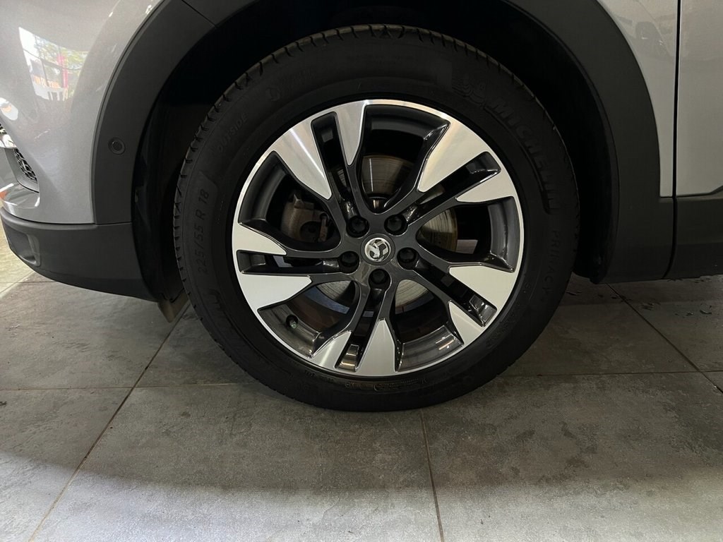 Vauxhall Grandland X Listing Image