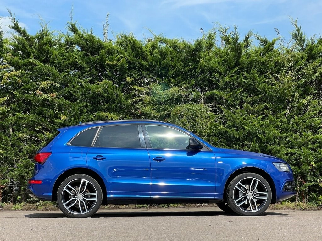 Audi Q5 Listing Image