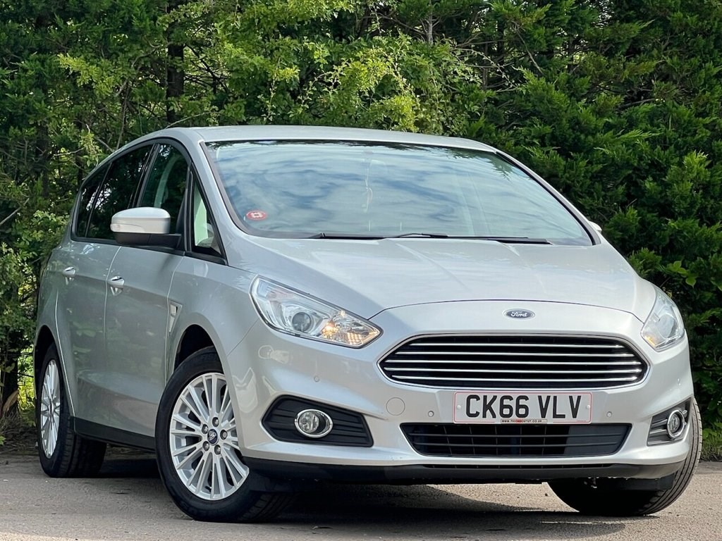 Ford S-Max Listing Image