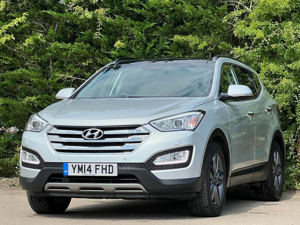 Hyundai Santa Fe Listing Image