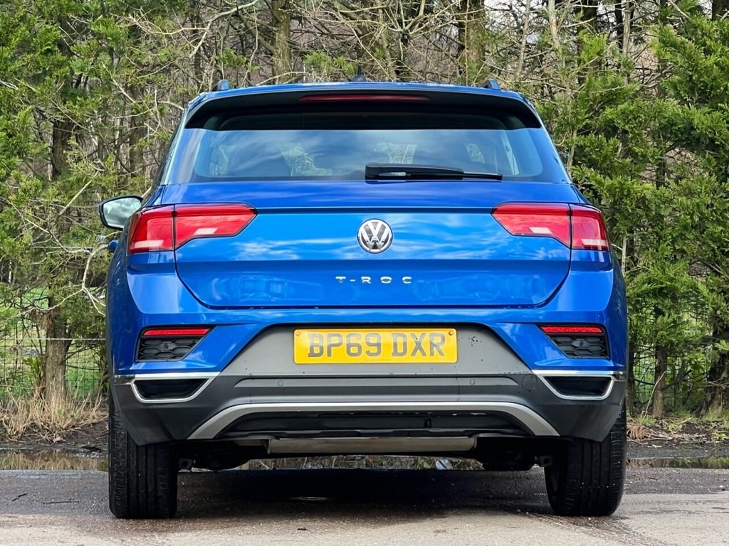 Volkswagen T-Roc Listing Image