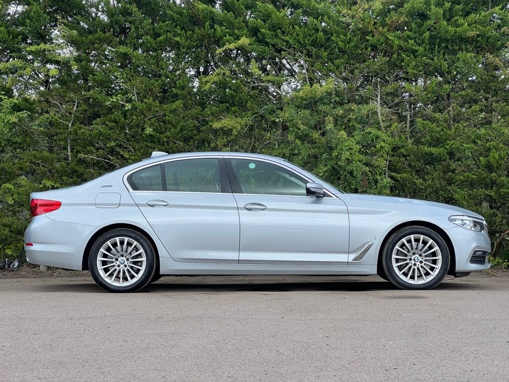 BMW 5 Series Listing Image