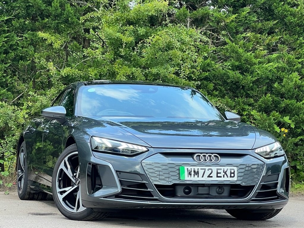 Audi e-tron GT Listing Image