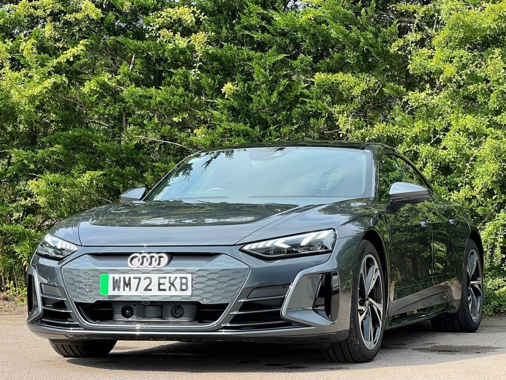 Audi e-tron GT Listing Image