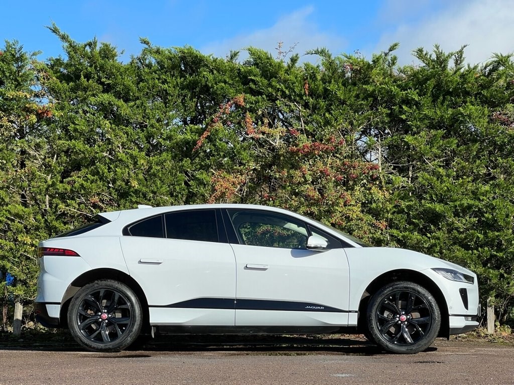 Jaguar I-PACE Listing Image