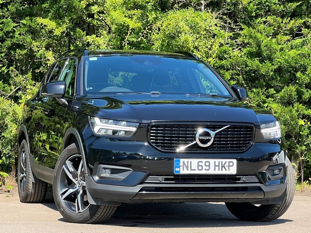 Volvo XC40 Listing Image