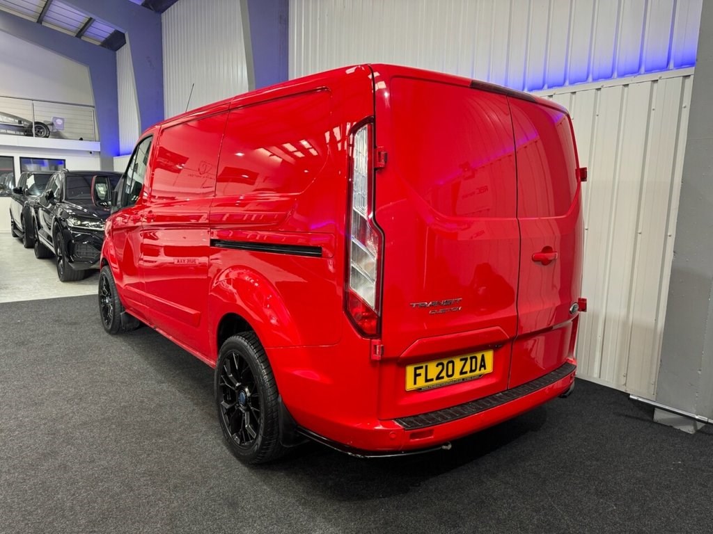 Ford Transit Custom Listing Image