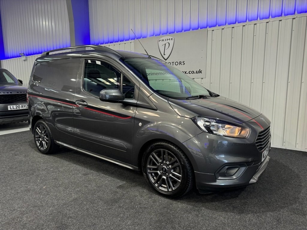 Ford Transit Courier Listing Image