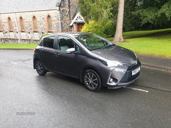 Toyota Yaris Listing Image