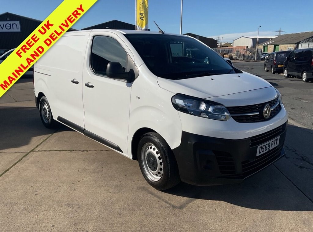 Vauxhall Vivaro Listing Image