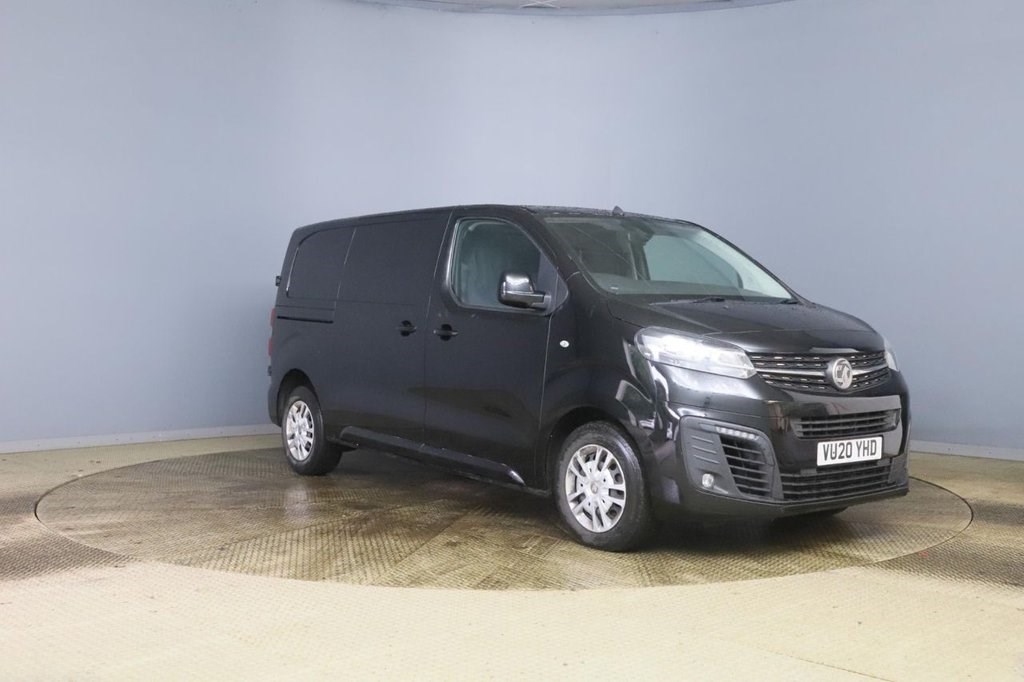 Vauxhall Vivaro Listing Image