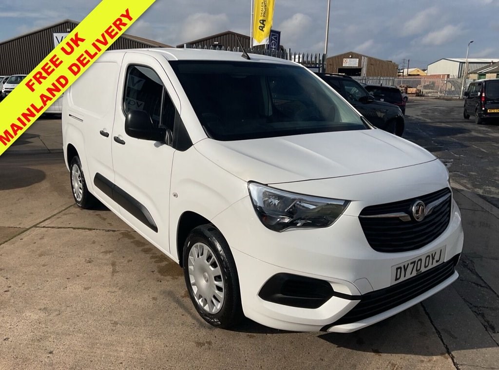 Vauxhall Combo Listing Image