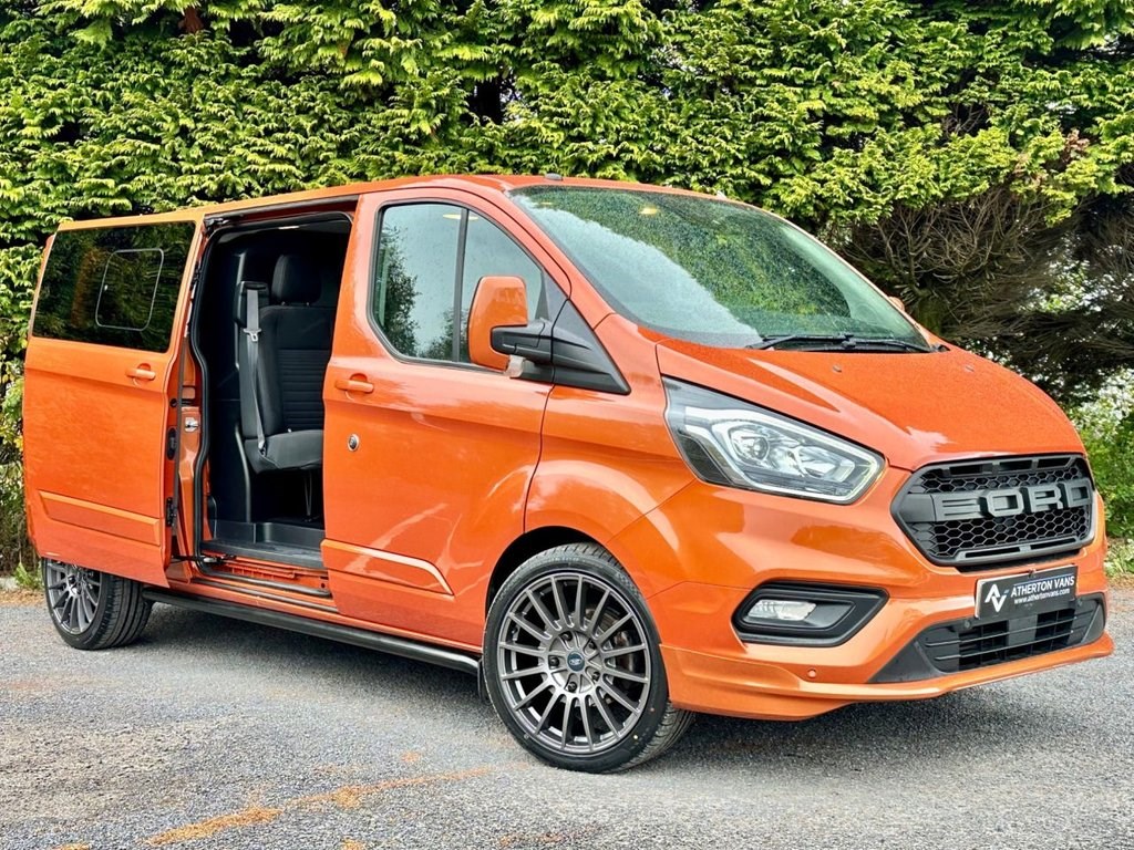 Ford Transit Custom Listing Image