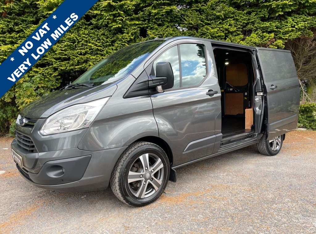 Ford Transit Custom Listing Image