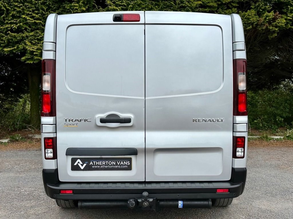 Renault Trafic Listing Image