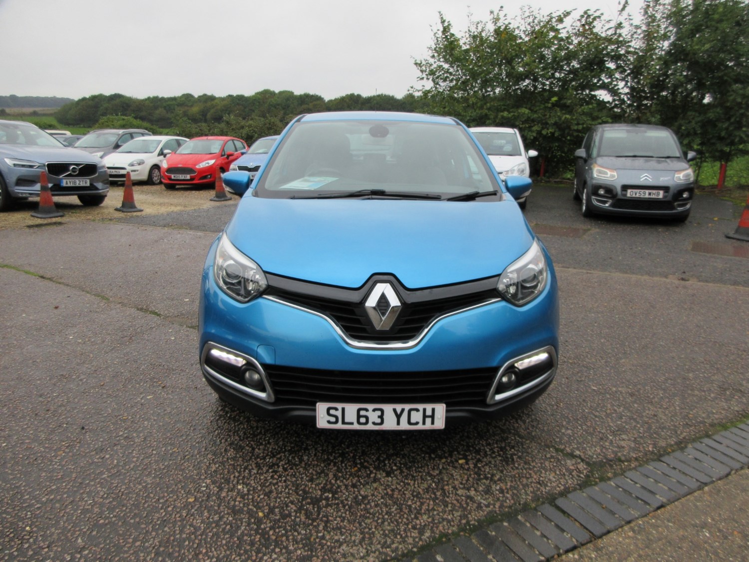 Renault Captur Listing Image