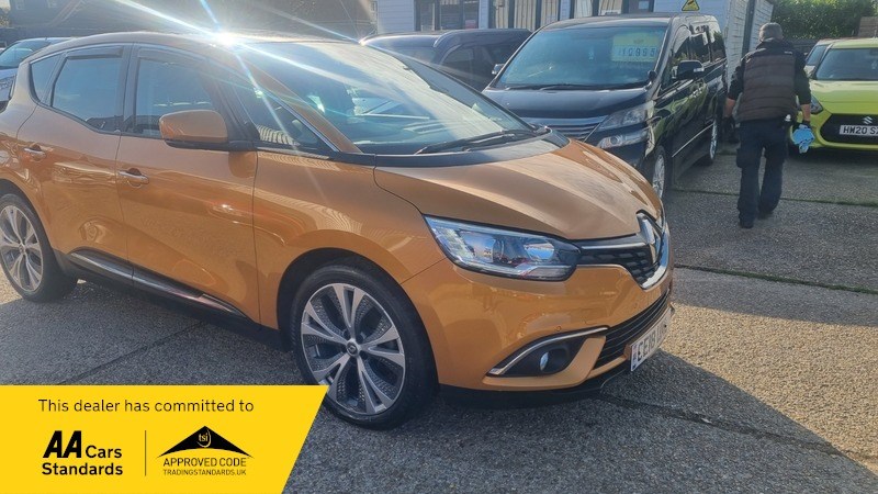 Renault Scenic Listing Image