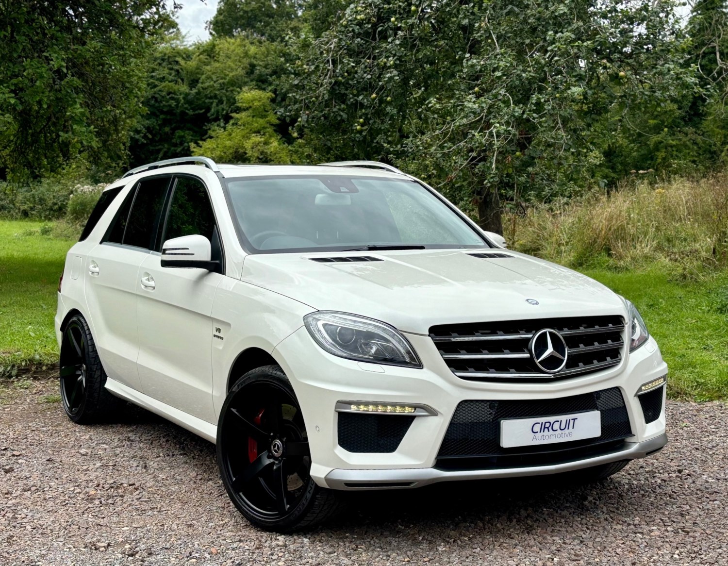 Mercedes-Benz M-Class Listing Image