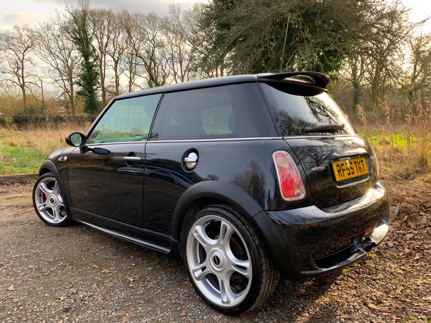 R53 jcw outlet wheels